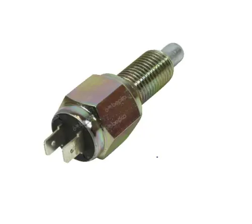 CZUJNIK PEDAŁU SPRZĘGŁA MASSEY FERGUSON 5425 , 5435 , 5445 , 5455 , 5460 , 5465 , 5470 , 5470SA , 5475 , 5475SA , 5480 6445 , 6455 , 6460 , 6465 , 6470 , 6475 , 6480 , 6485 , 6490 , 240/4272778M1 , 4272778M1 Szybka wysyłka