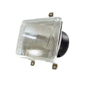 REFLEKTOR ZE ŚWIATŁEM POZYCYJNYM (POSTOJOWYM) H4 MASSEY FERGUSON 6140, 6150, 6160, 6170, 6180, 6190, 6260 6270 6280 6290 8110, 8120, 8130, 8140, 8150, 8160, 8170, 8180, 8270, 8280, 40 3713799M91, D45080006 Bezpieczna płatność